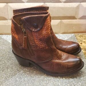 ‎SONORA "Isabella" Genuine Leather Ankle Boots